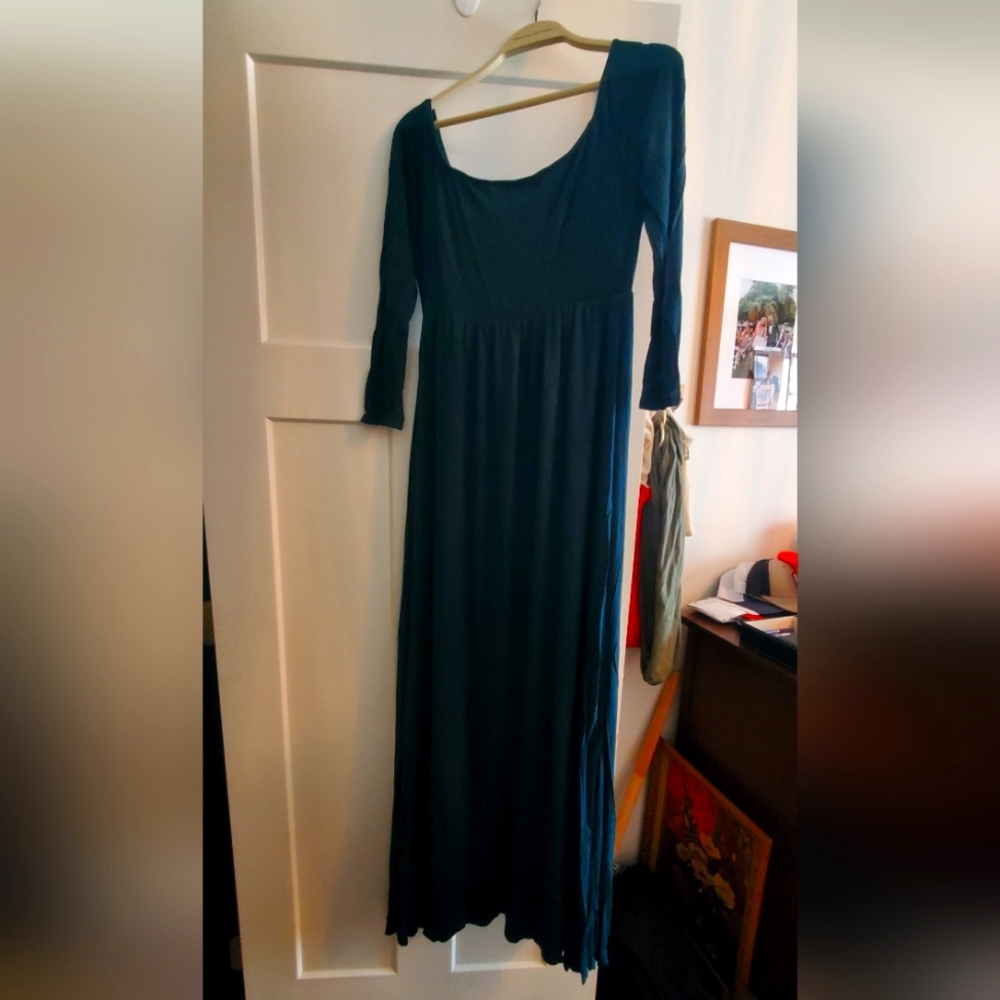 Long green maternity dress